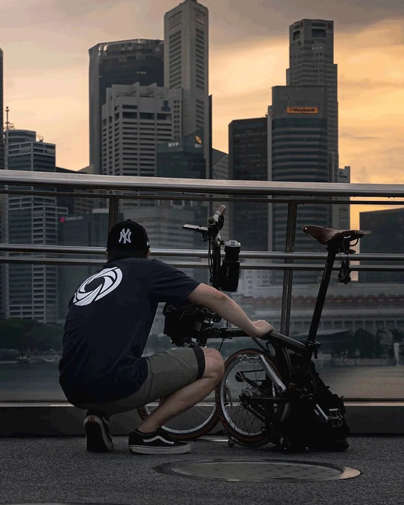 夕照中的城市骑行记录,第1幅