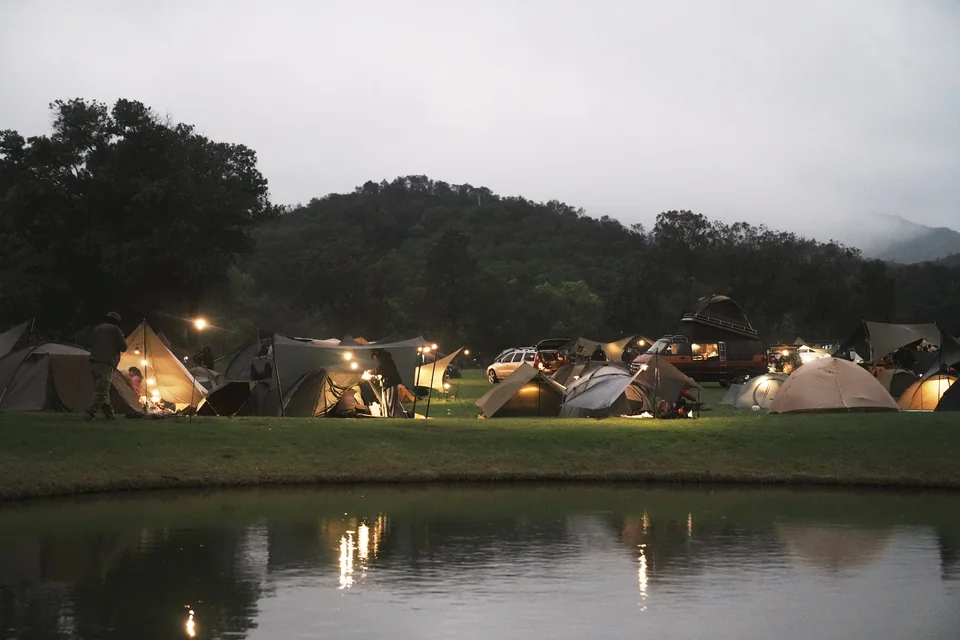 CAMPsomeWHERE 的真实户外共同经历